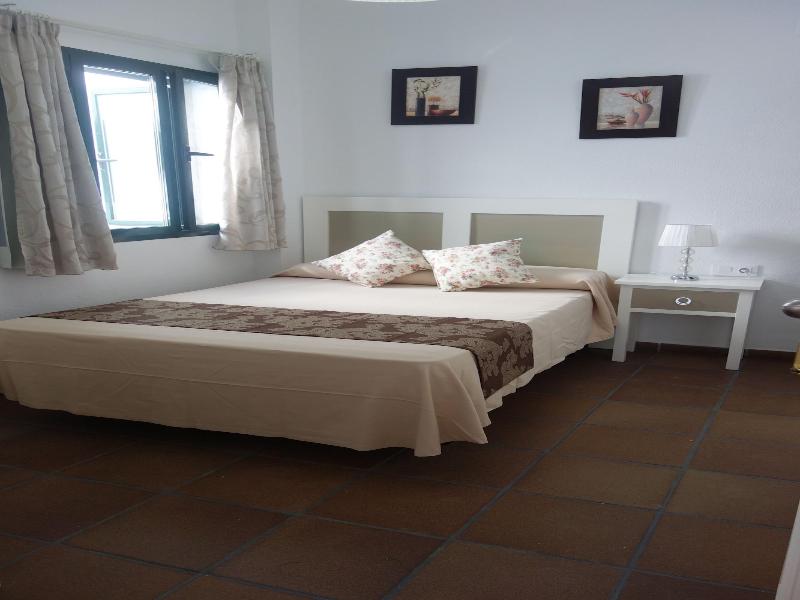 Hotel Dona Lina image