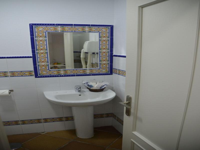 Hotel Dona Lina image