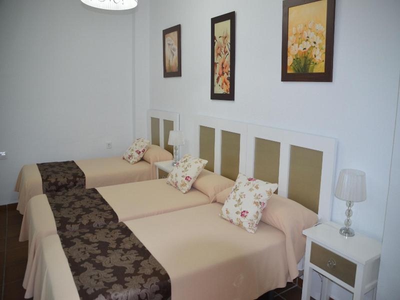Hotel Dona Lina image