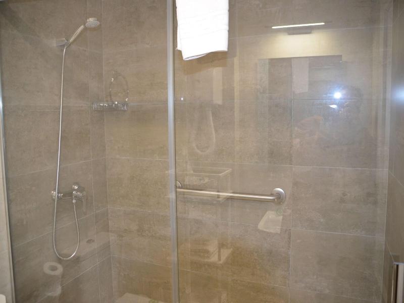 Hotel Dona Lina image