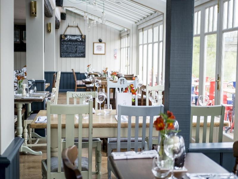 The Swan Hotel image