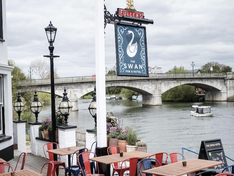 The Swan Hotel image