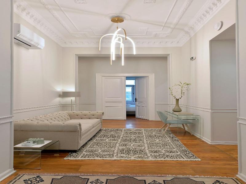 1900 Athenian House image