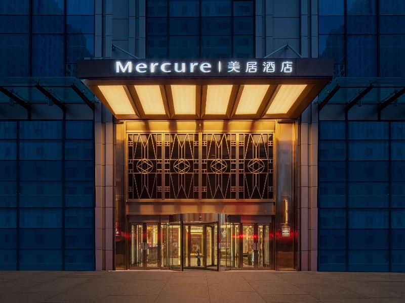Mercure Urumqi Doowin Wanda Plaza — exterior view