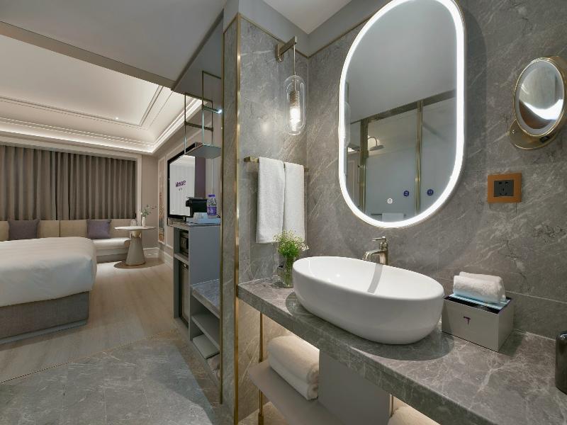 Mercure Urumqi Doowin Wanda Plaza image