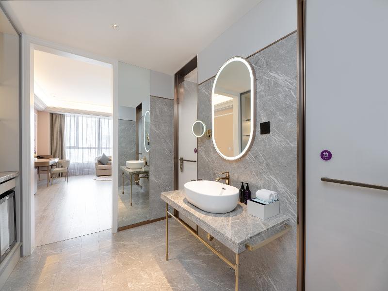 Mercure Urumqi Doowin Wanda Plaza image