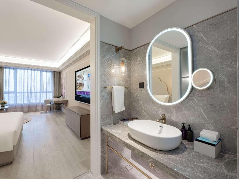 Mercure Urumqi Doowin Wanda Plaza image