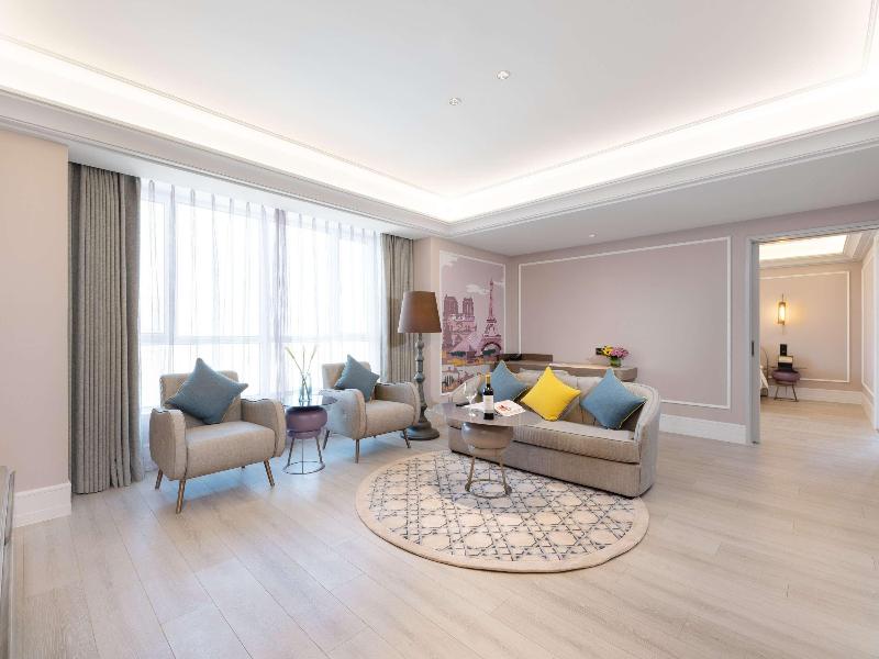 Mercure Urumqi Doowin Wanda Plaza image