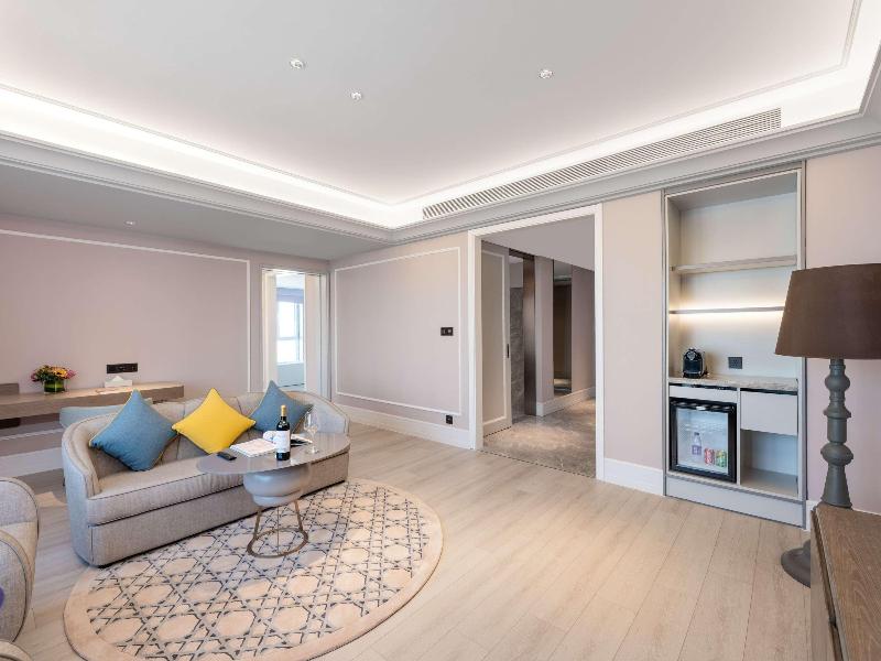 Mercure Urumqi Doowin Wanda Plaza image