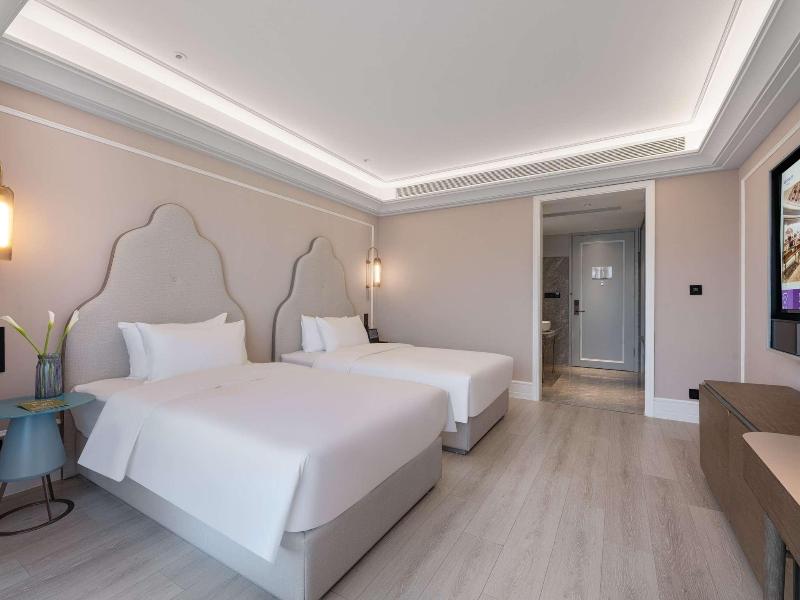 Mercure Urumqi Doowin Wanda Plaza image