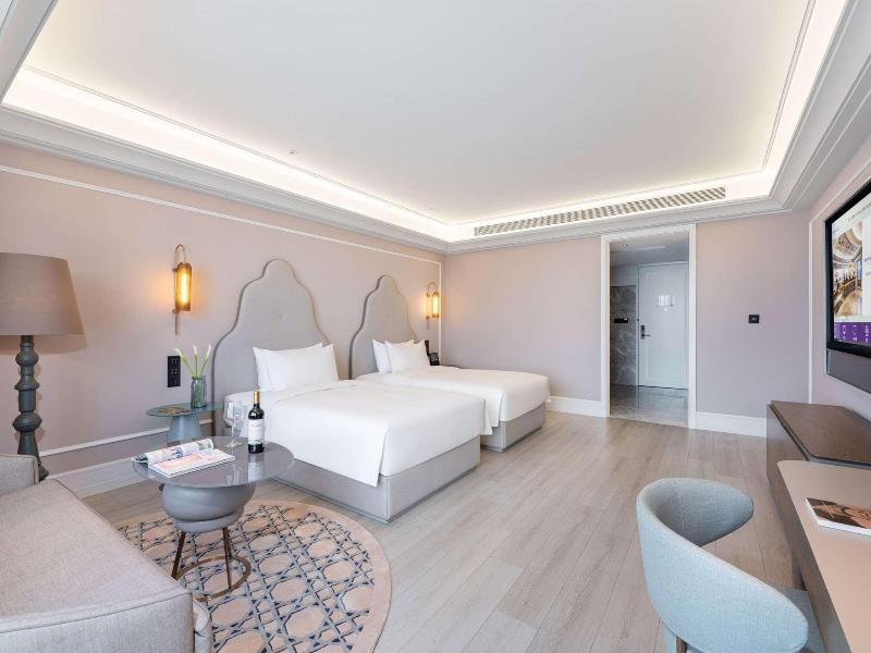 Mercure Urumqi Doowin Wanda Plaza image