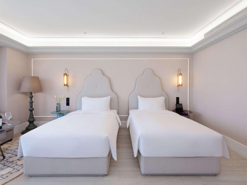 Mercure Urumqi Doowin Wanda Plaza image