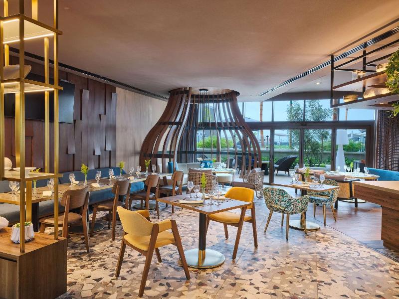 Novotel Dhahran Hotel & Residences image
