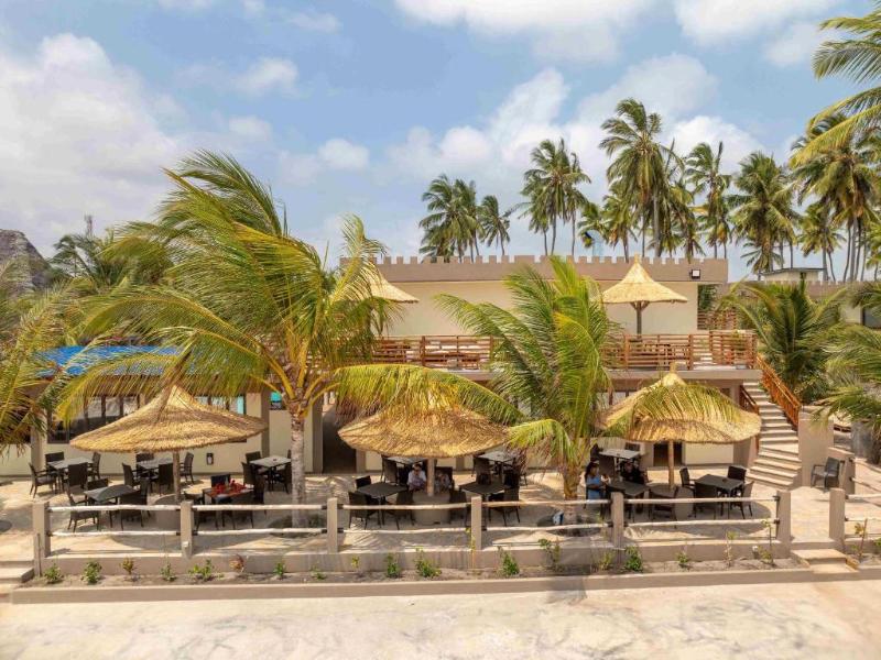 Blackstone Beach Resort  — exterior view