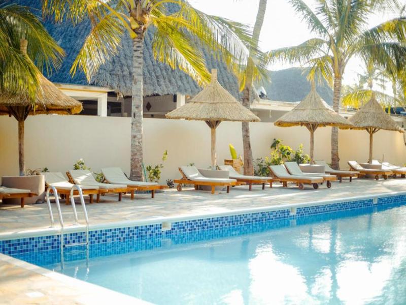 Blackstone Beach Resort  — general view