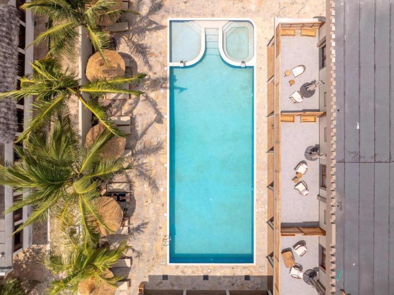 Blackstone Beach Resort  image