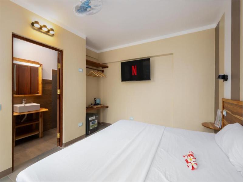 Blackstone Beach Resort  image