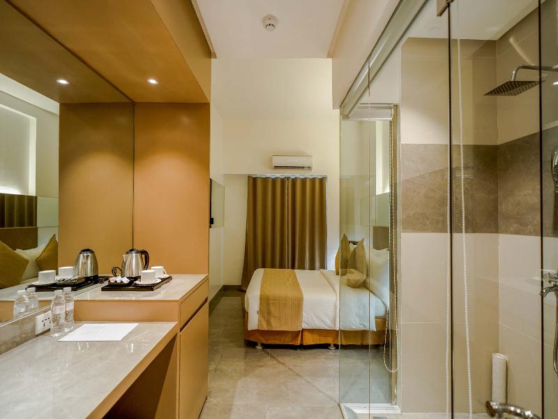 Vs Hotel image