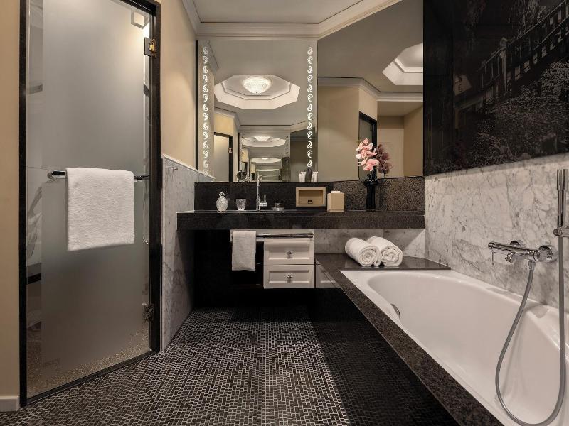 Grand Resort Bad Ragaz image