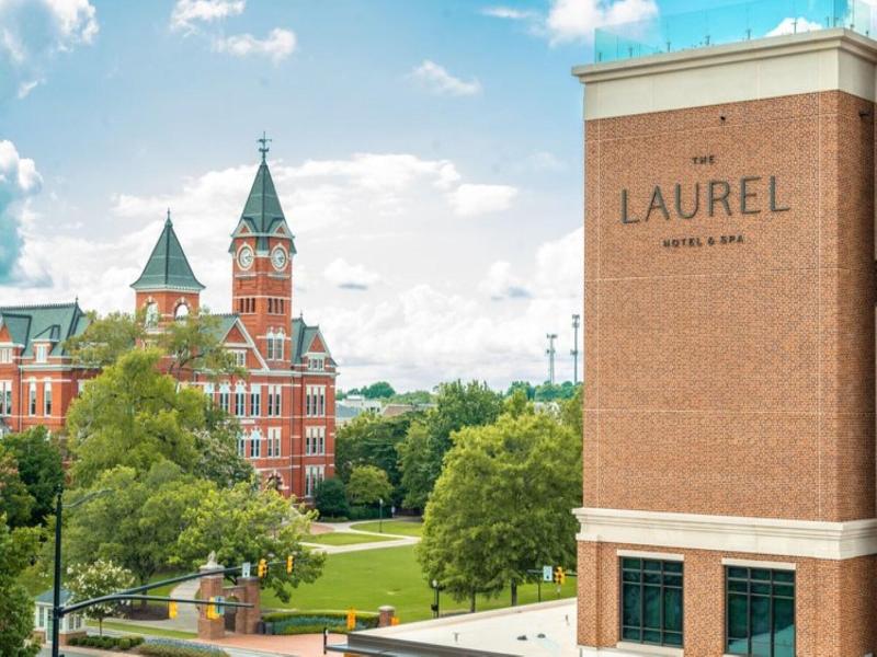Laurel Hotel And Spa