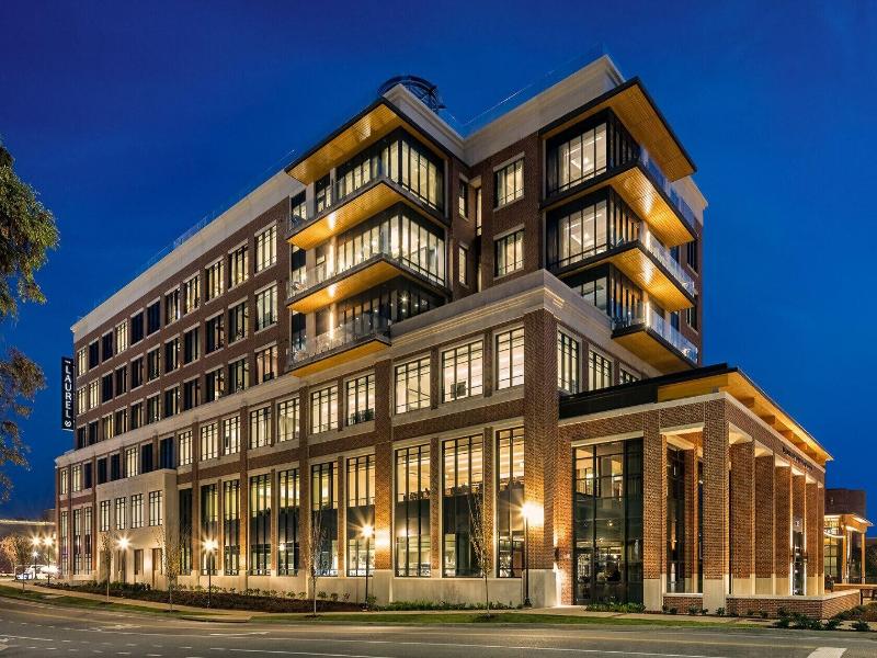 Laurel Hotel And Spa