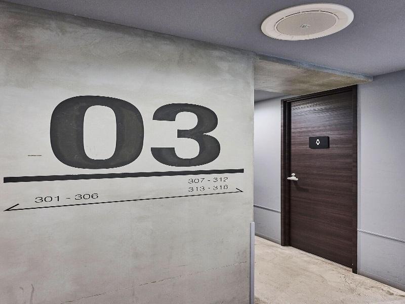Hotel Plus Hostel Tokyo Akihabara image
