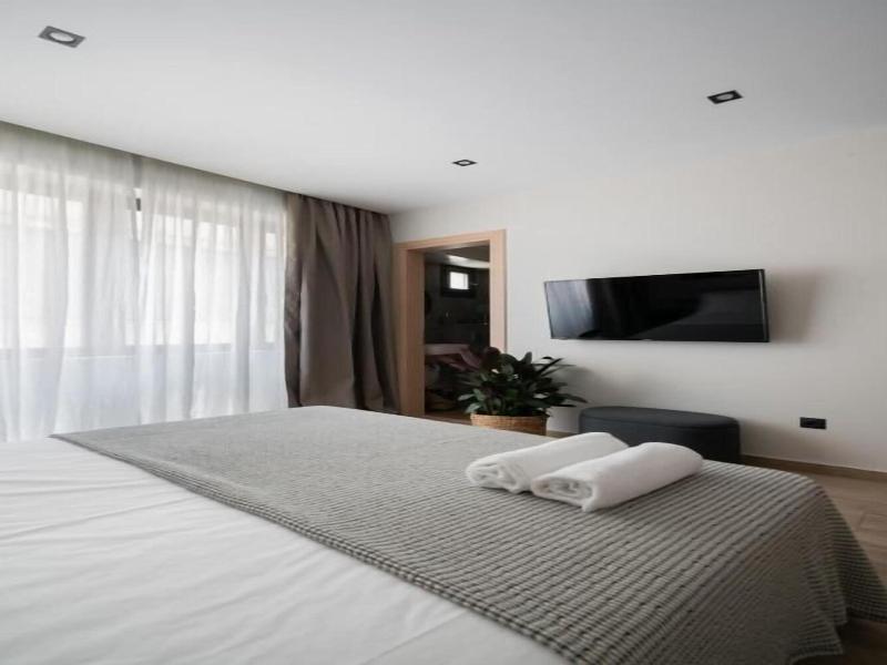 The Artisan Suites image