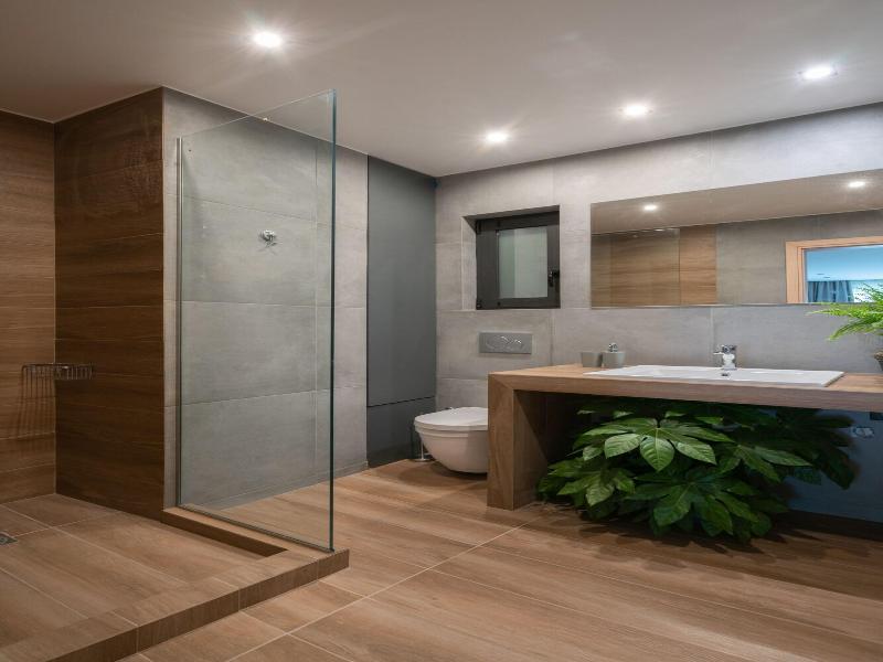 The Artisan Suites image