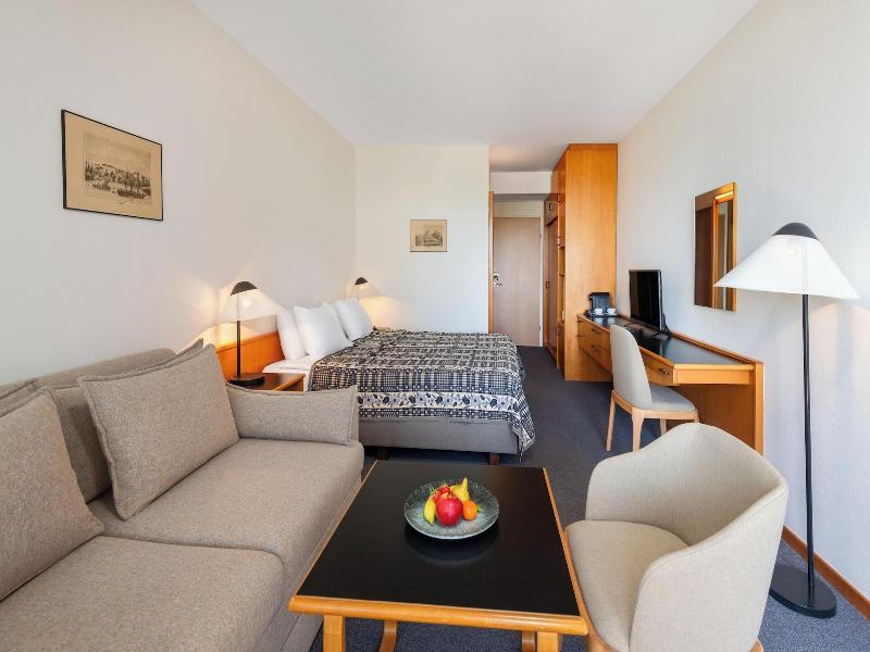 Club Tihany Resort image
