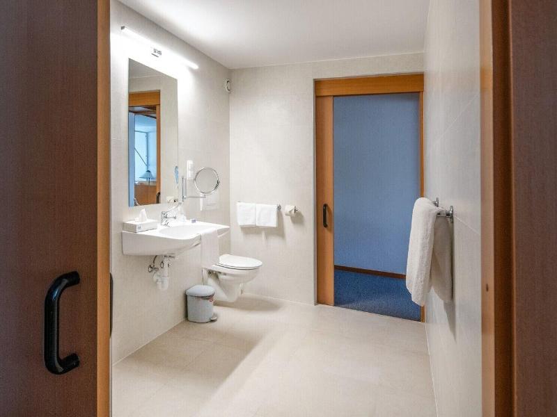 Club Tihany Resort image