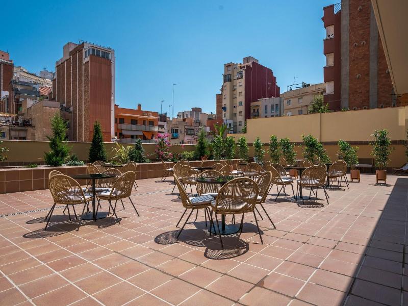 Limehome Barcelona Carrer De Besalu 82 image