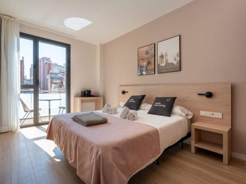 Limehome Barcelona Carrer De Besalu 82 image