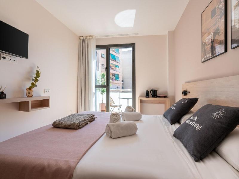 Limehome Barcelona Carrer De Besalu 82 image