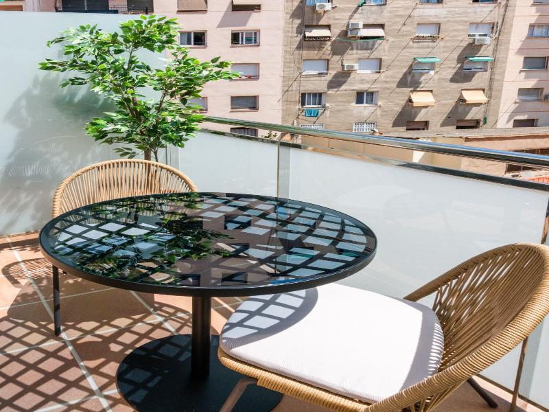 Limehome Barcelona Carrer De Besalu 82 image