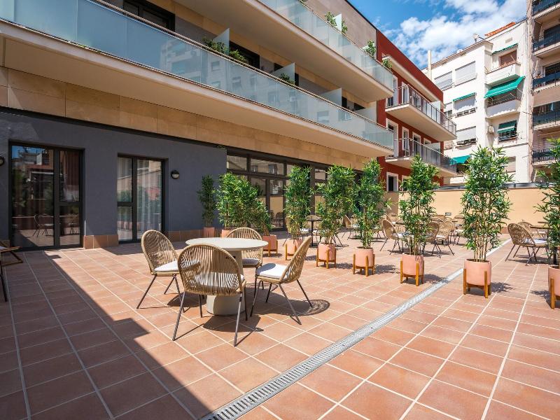 Limehome Barcelona Carrer De Besalu 82 image