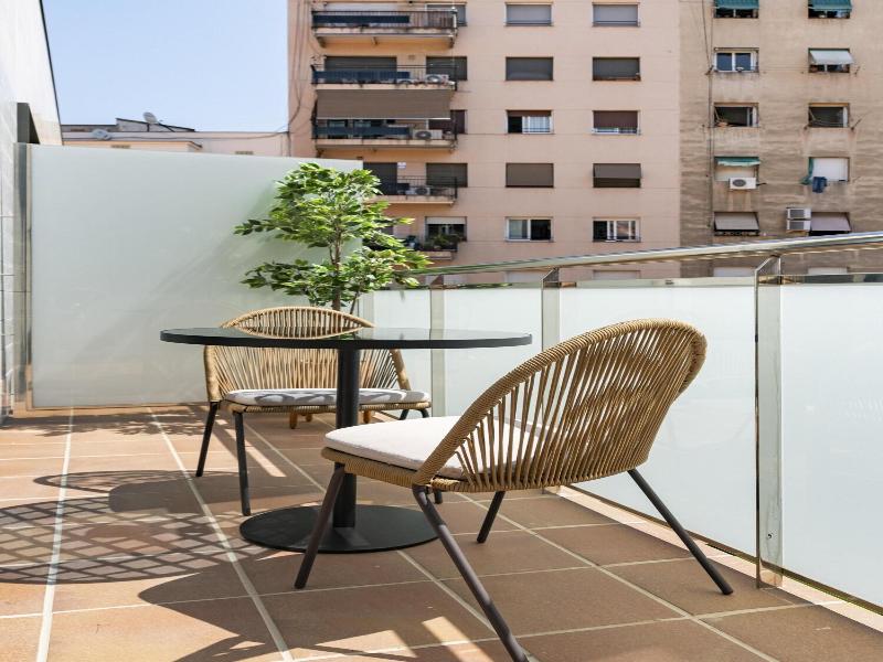 Limehome Barcelona Carrer De Besalu 82 image