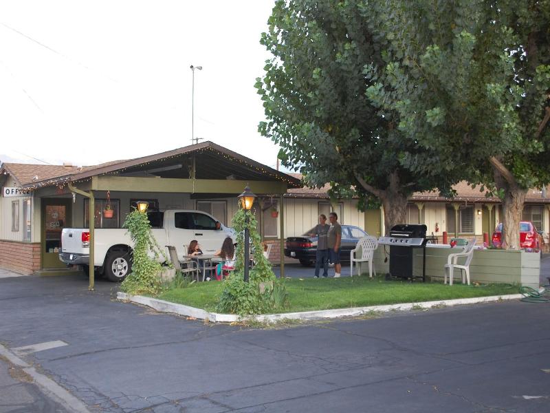 El Rancho Motel