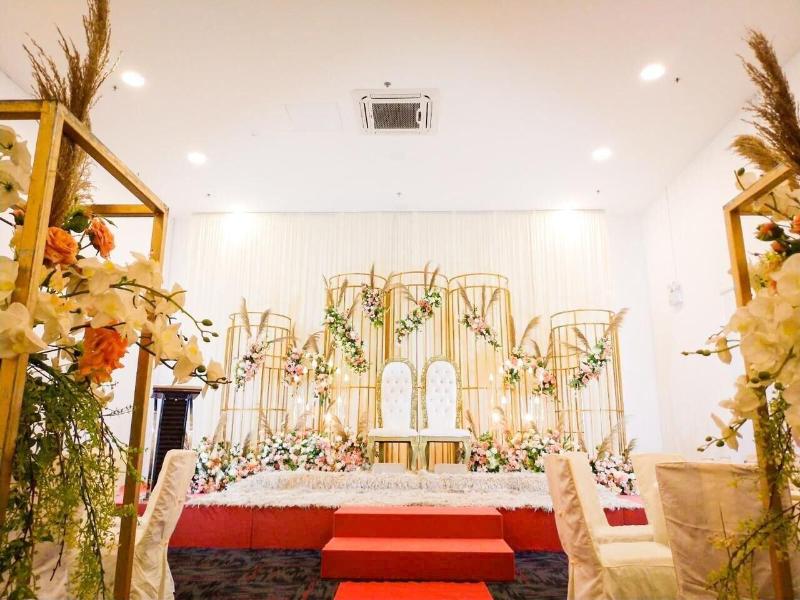 Garden Sentral Hotel image