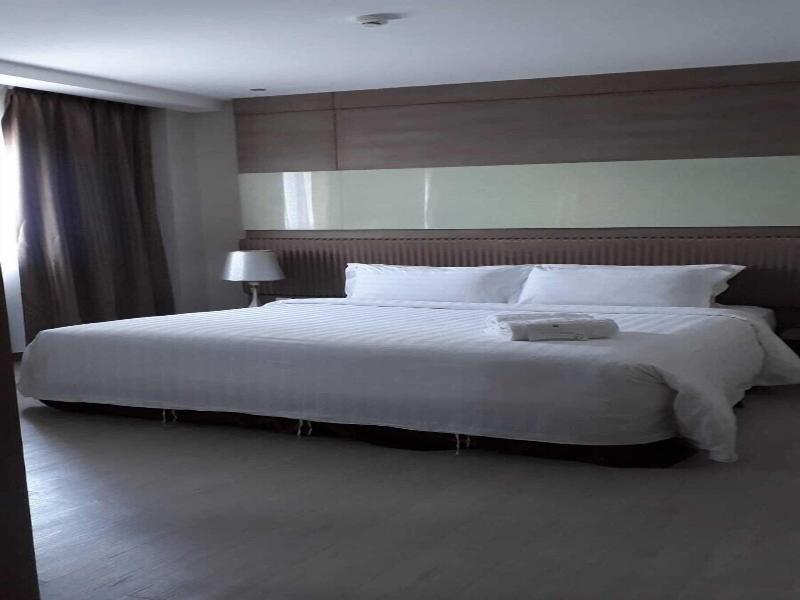 Garden Sentral Hotel image