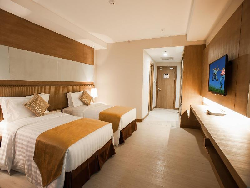 Garden Sentral Hotel image