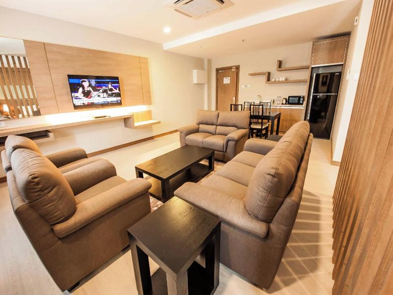 Garden Sentral Hotel image
