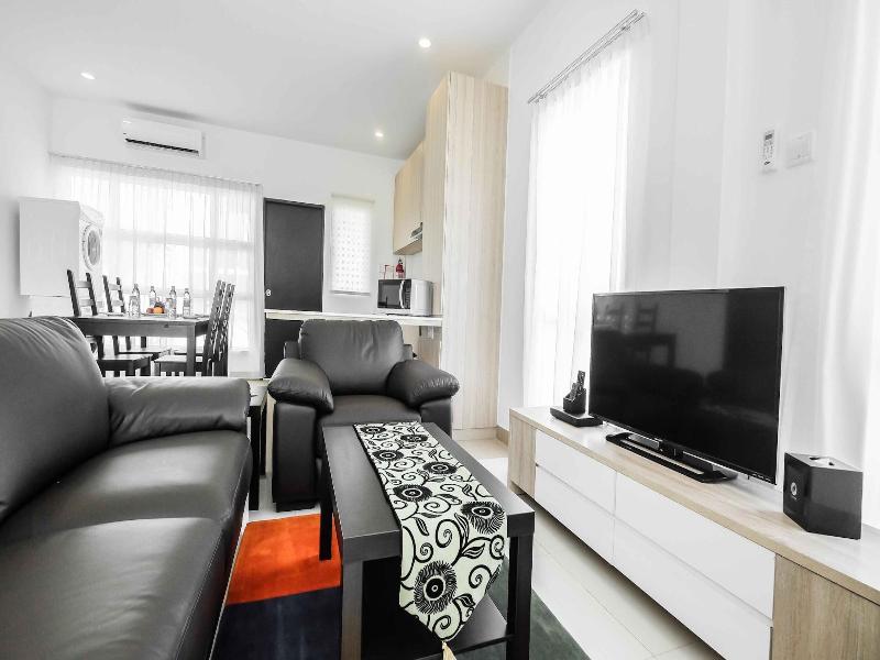 Garden Sentral Hotel image
