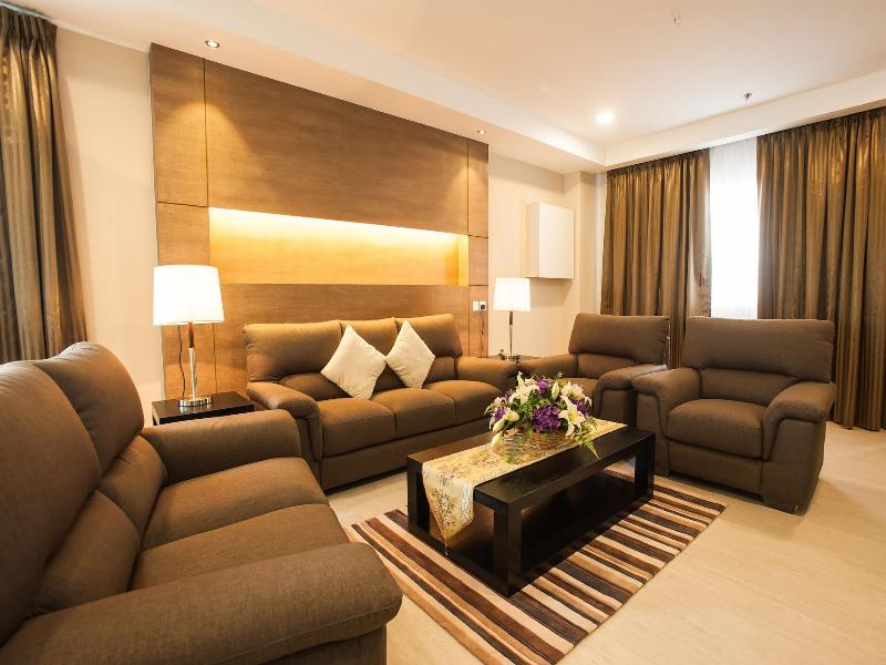 Garden Sentral Hotel image