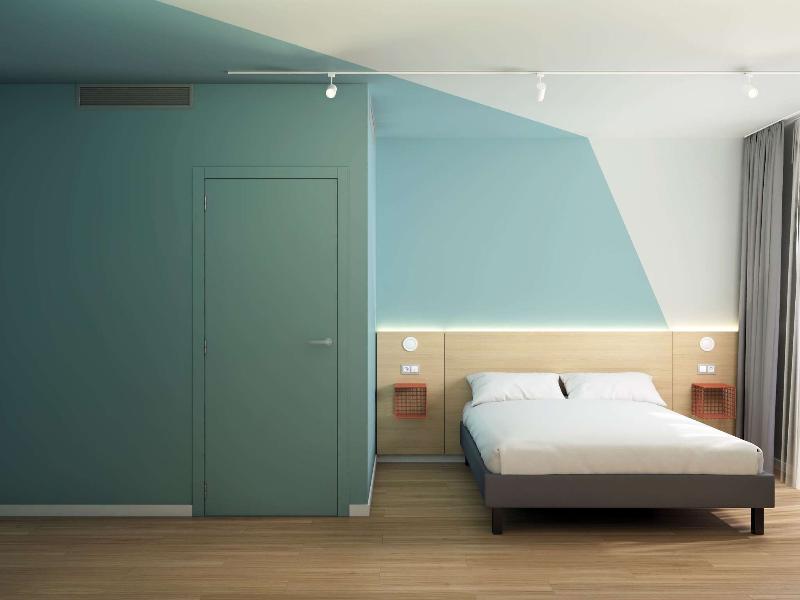 Ibis Budget Barcelona Center image