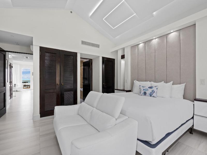 Las Casitas Village At El Conquistador image