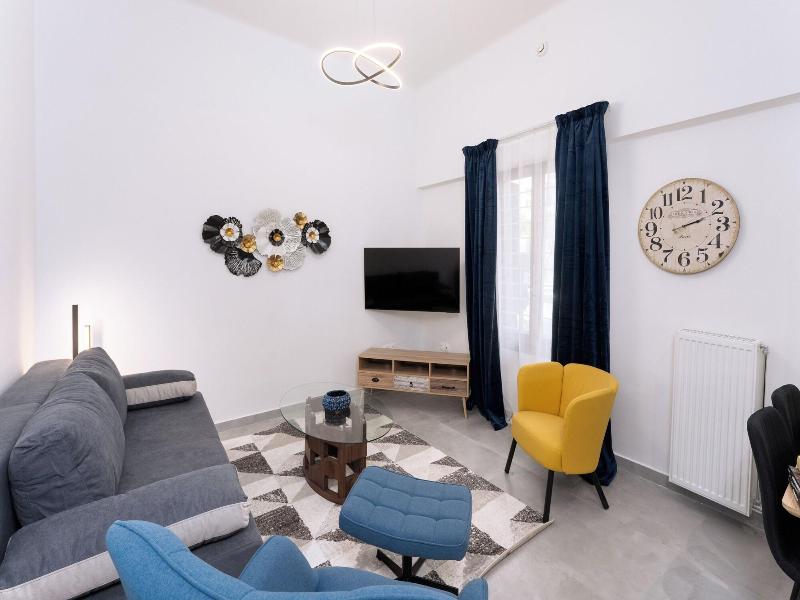 Bueno Apartments By Athens Prime Hotels image