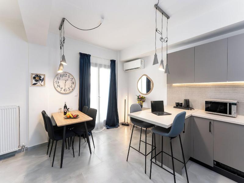 Bueno Apartments By Athens Prime Hotels image
