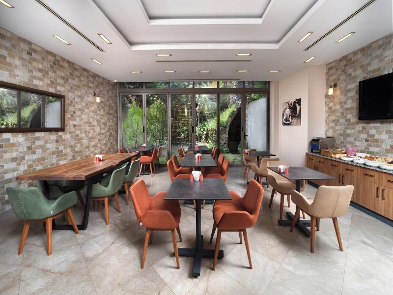Recital Park Hotel image