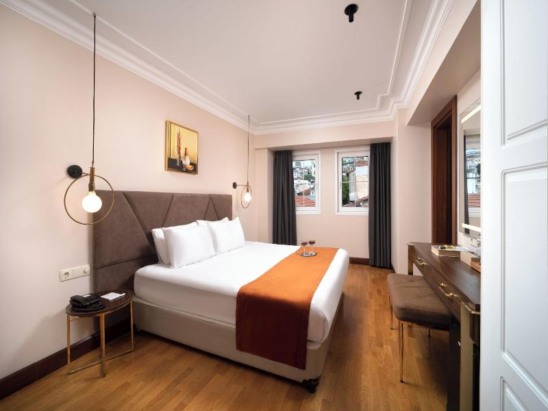Recital Park Hotel image