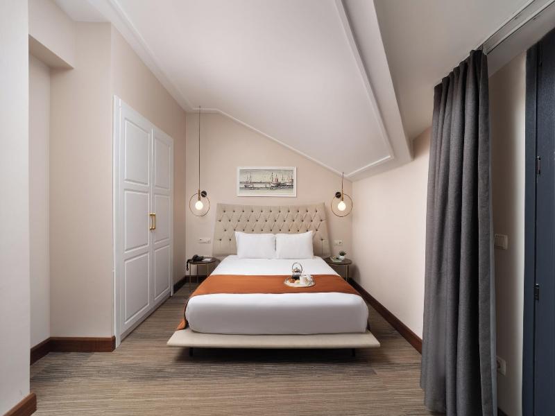 Recital Park Hotel image